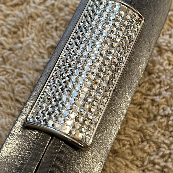 Vintage rhinestone silver velvet steel clutch shoulder bag - Picture 8 of 9